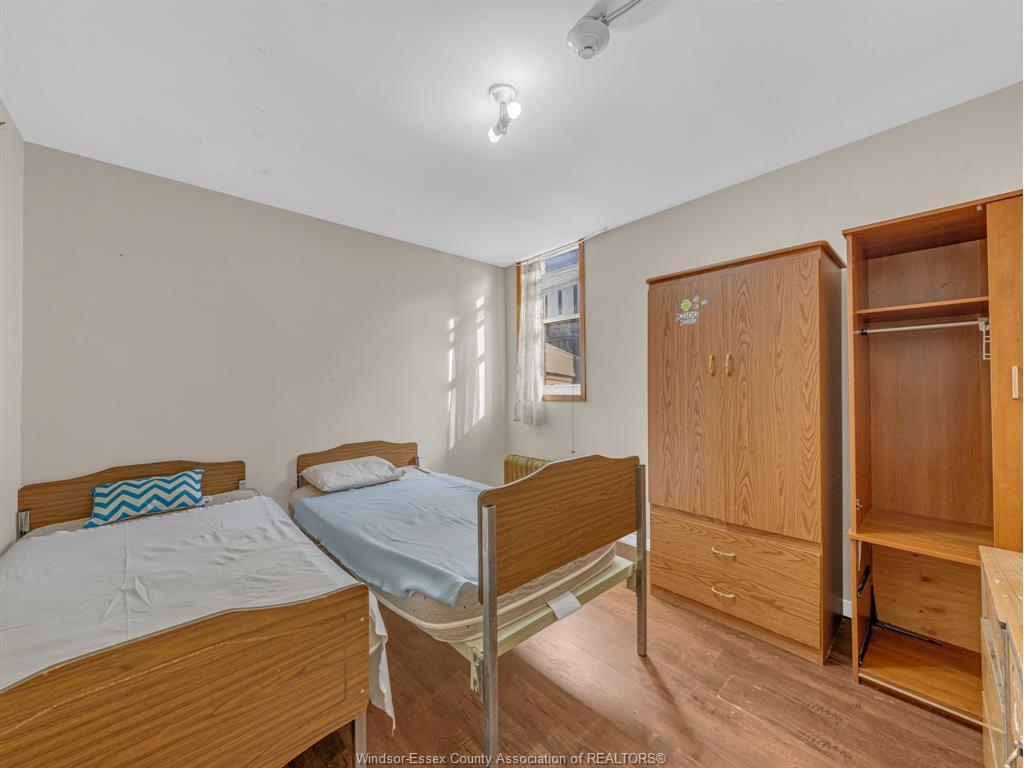 801 Victoria Avenue, Windsor, ON