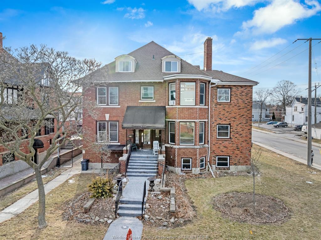 801 Victoria Avenue, Windsor, ON