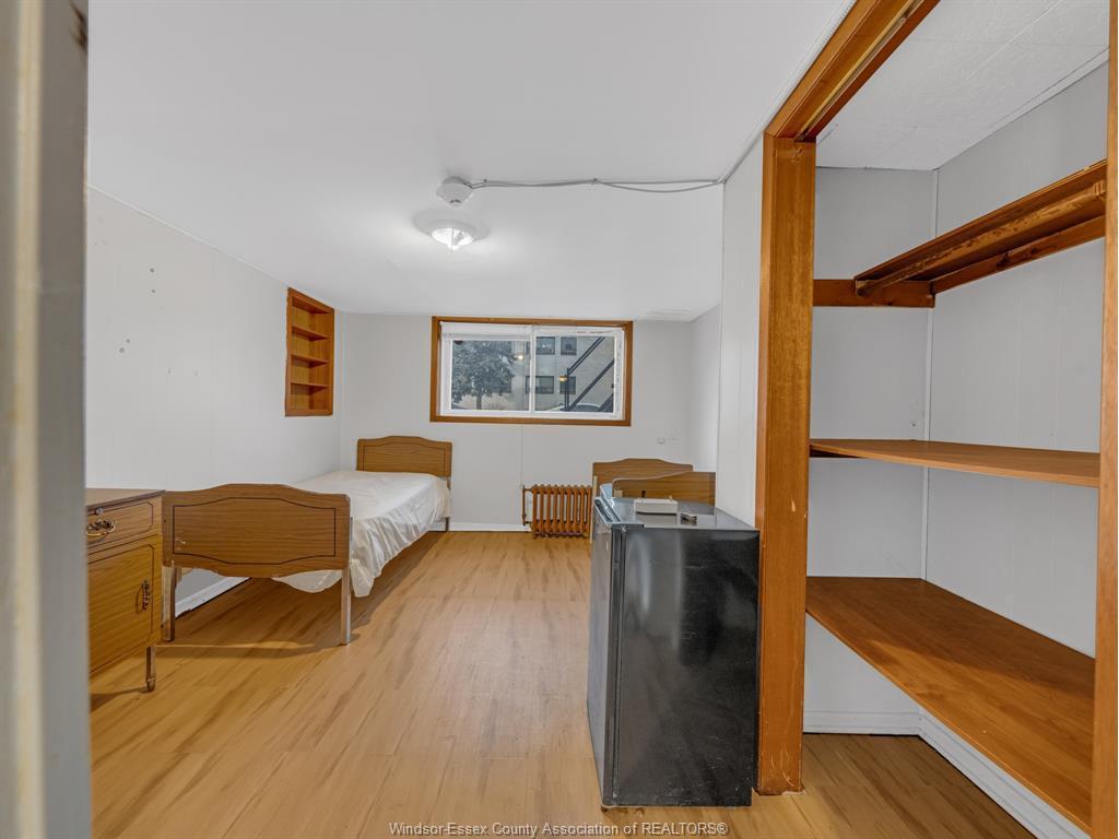 801 Victoria Avenue, Windsor, ON