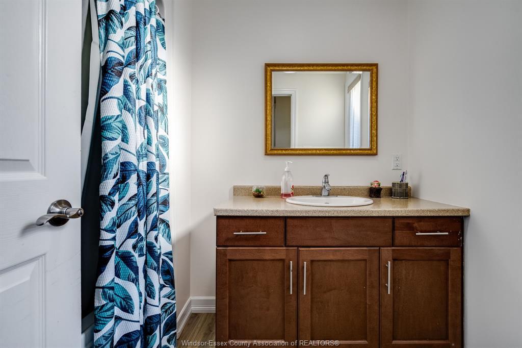 89 Oak Street East, Leamington, ON