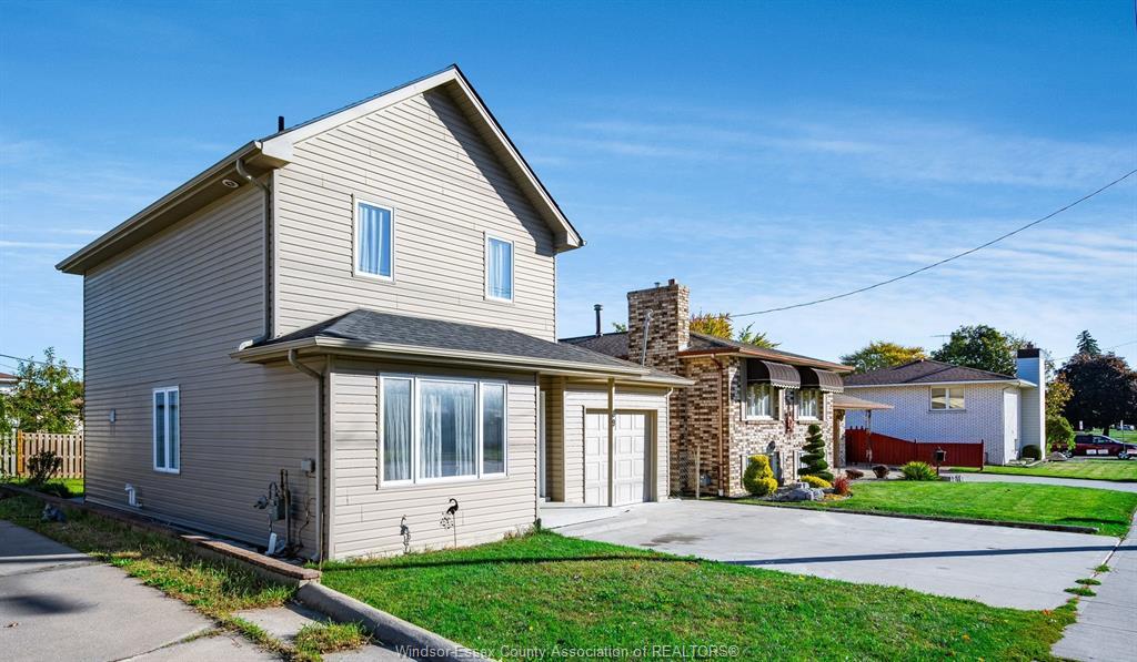 89 Oak Street East, Leamington, ON