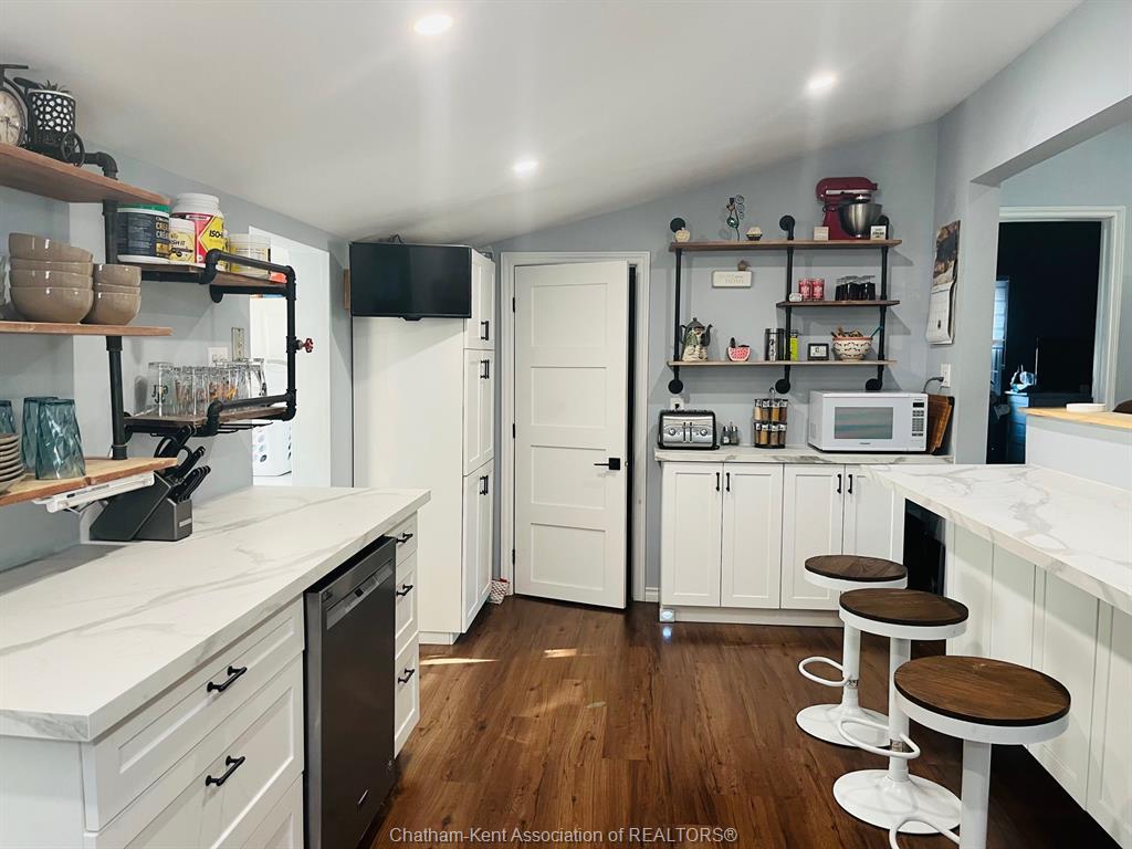 36 O'Neil Street, Chatham, ON