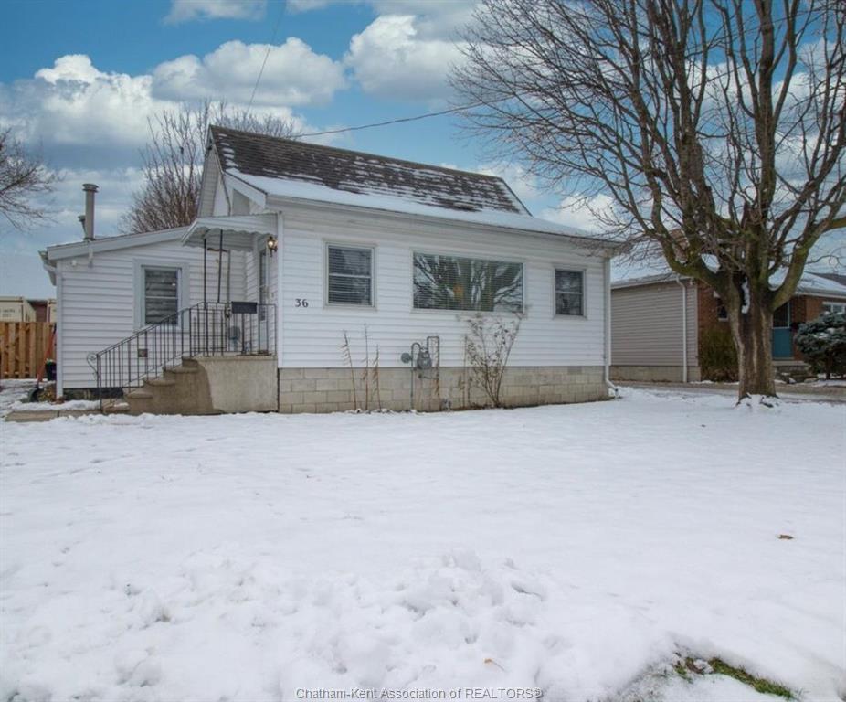 36 O'Neil Street, Chatham, ON