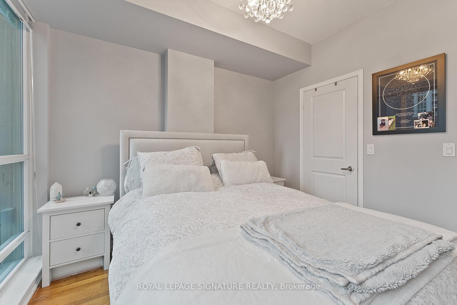 316-628 Fleet Street, Toronto, ON - Indoor Photo Showing Bedroom