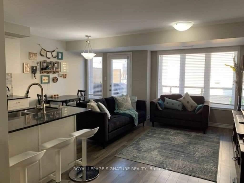 36 Daylily Lane, Kitchener, ON - Indoor Photo Showing Living Room