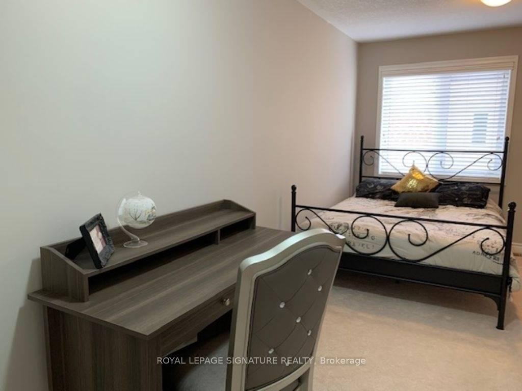 36 Daylily Lane, Kitchener, ON - Indoor Photo Showing Bedroom