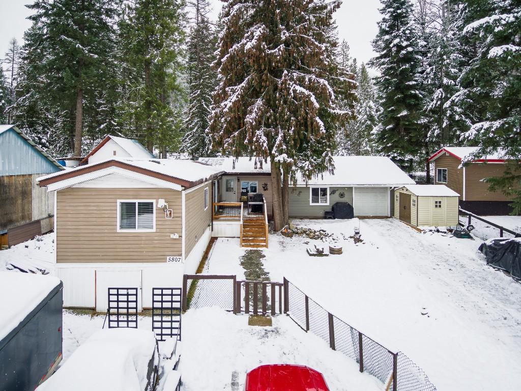 5807 Birch Avenue, Kitchener, BC