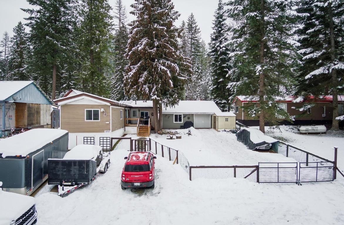 5807 Birch Avenue, Kitchener, BC