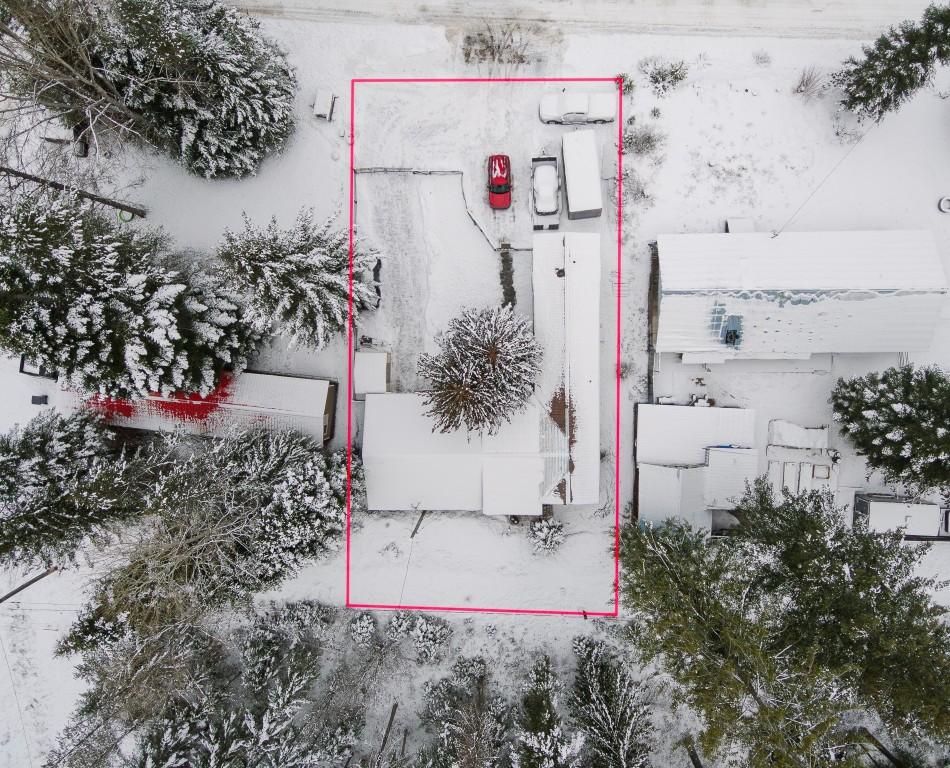 5807 Birch Avenue, Kitchener, BC