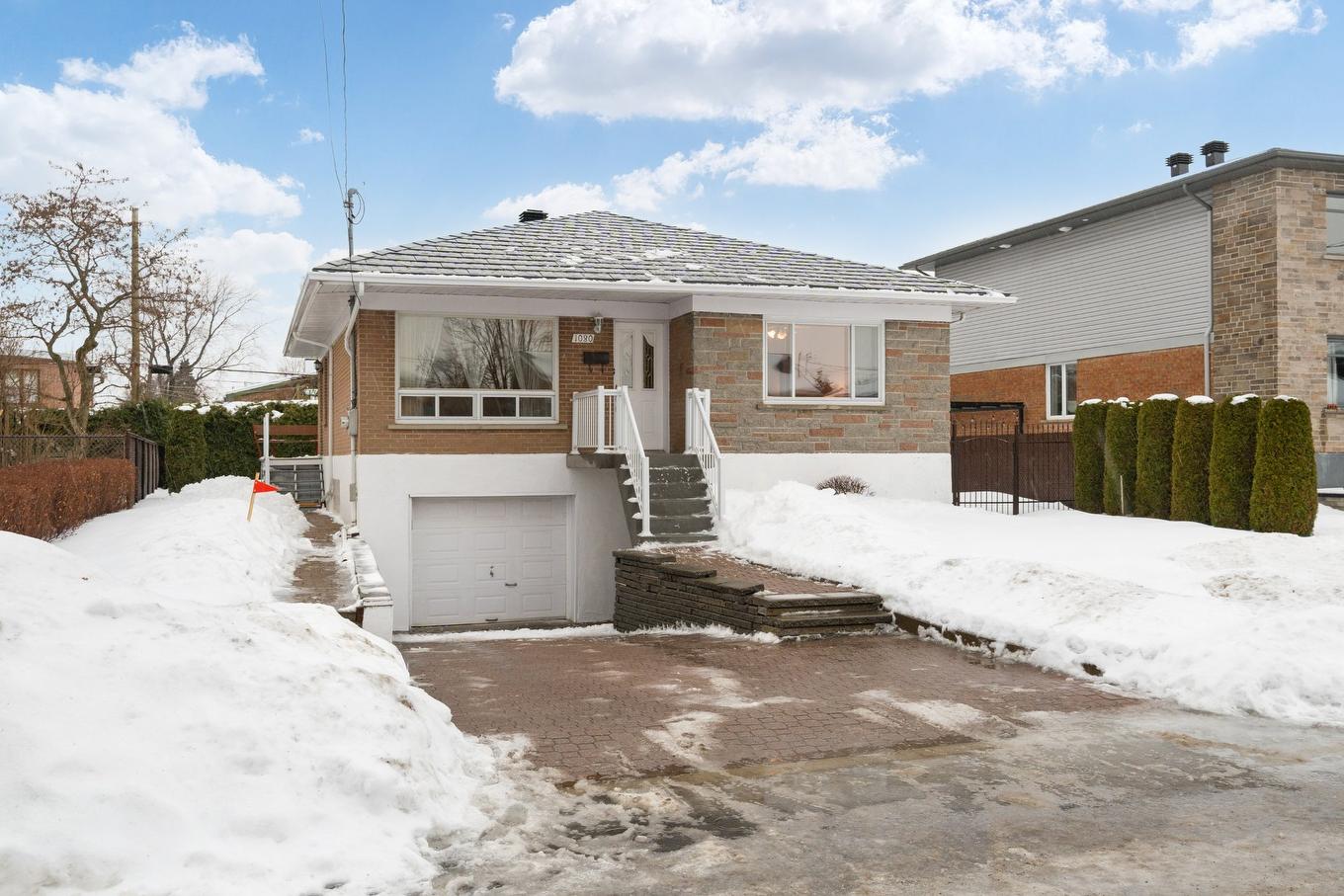 Façade - 1080 Rue Jean-De Brébeuf, Laval (Duvernay), QC - Outdoor