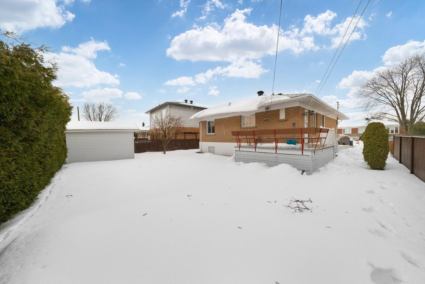 Face arrière - 1080 Rue Jean-De Brébeuf, Laval (Duvernay), QC - Outdoor