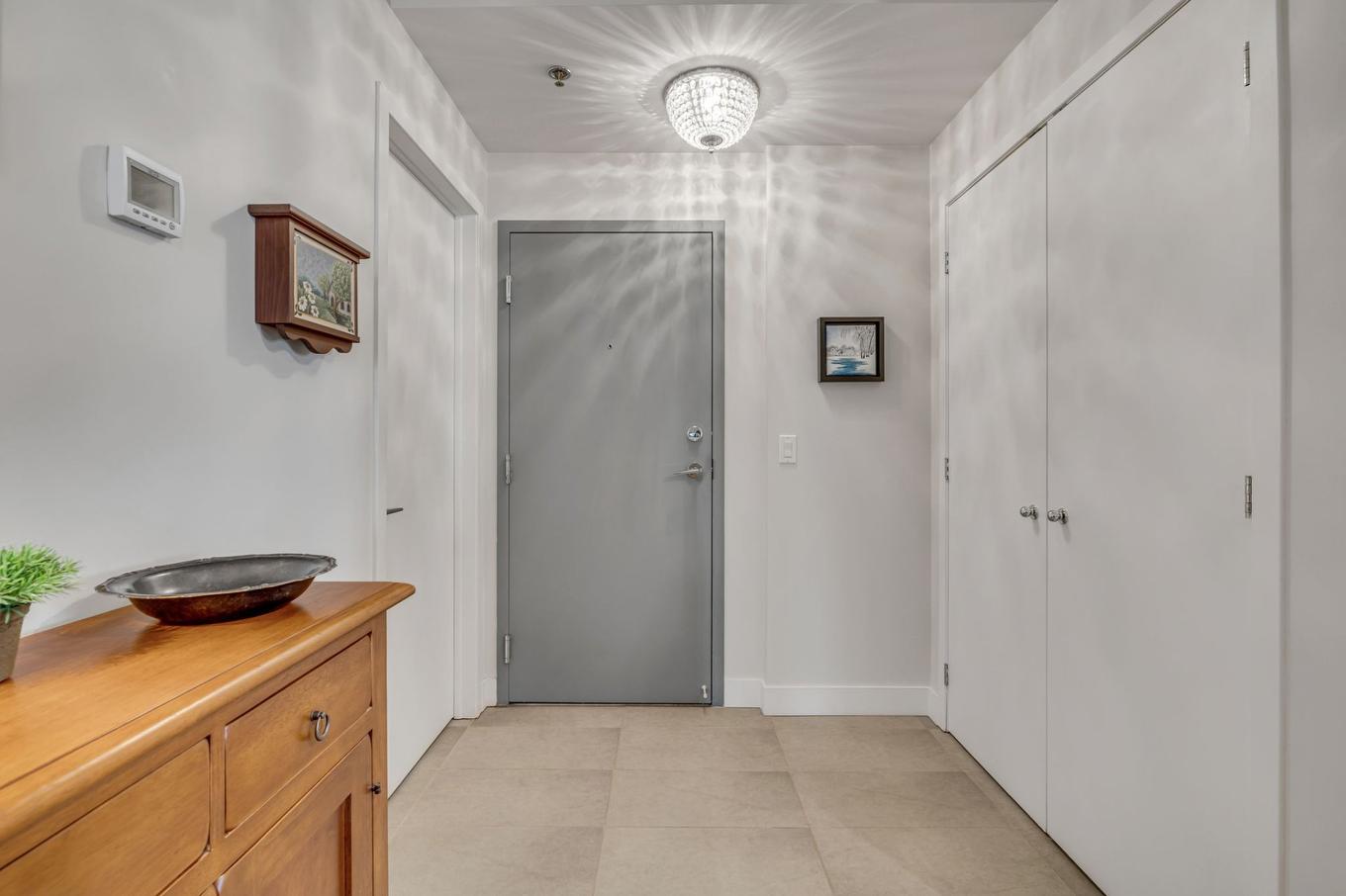 Hall d'entrée/Vestibule - 513-1600 Rue Métivier, Lévis (Desjardins), QC - Indoor Photo Showing Other Room