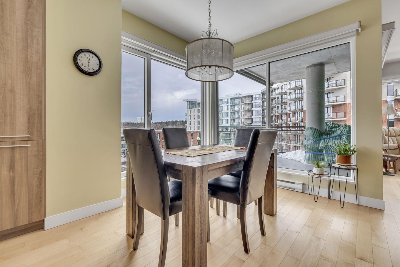 Salle à manger - 513-1600 Rue Métivier, Lévis (Desjardins), QC - Indoor Photo Showing Dining Room