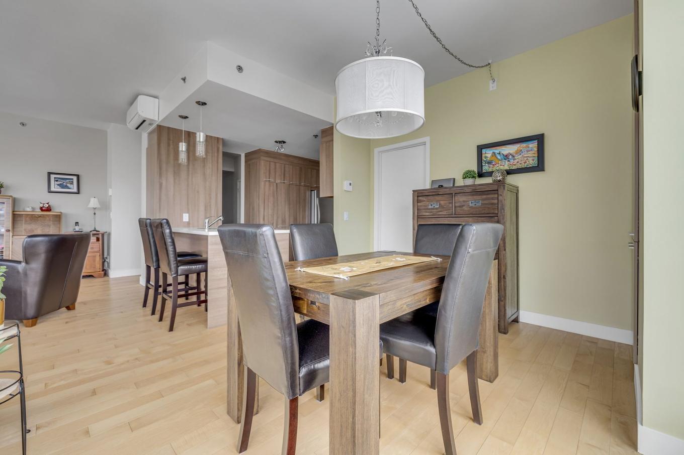 Salle à manger - 513-1600 Rue Métivier, Lévis (Desjardins), QC - Indoor Photo Showing Dining Room