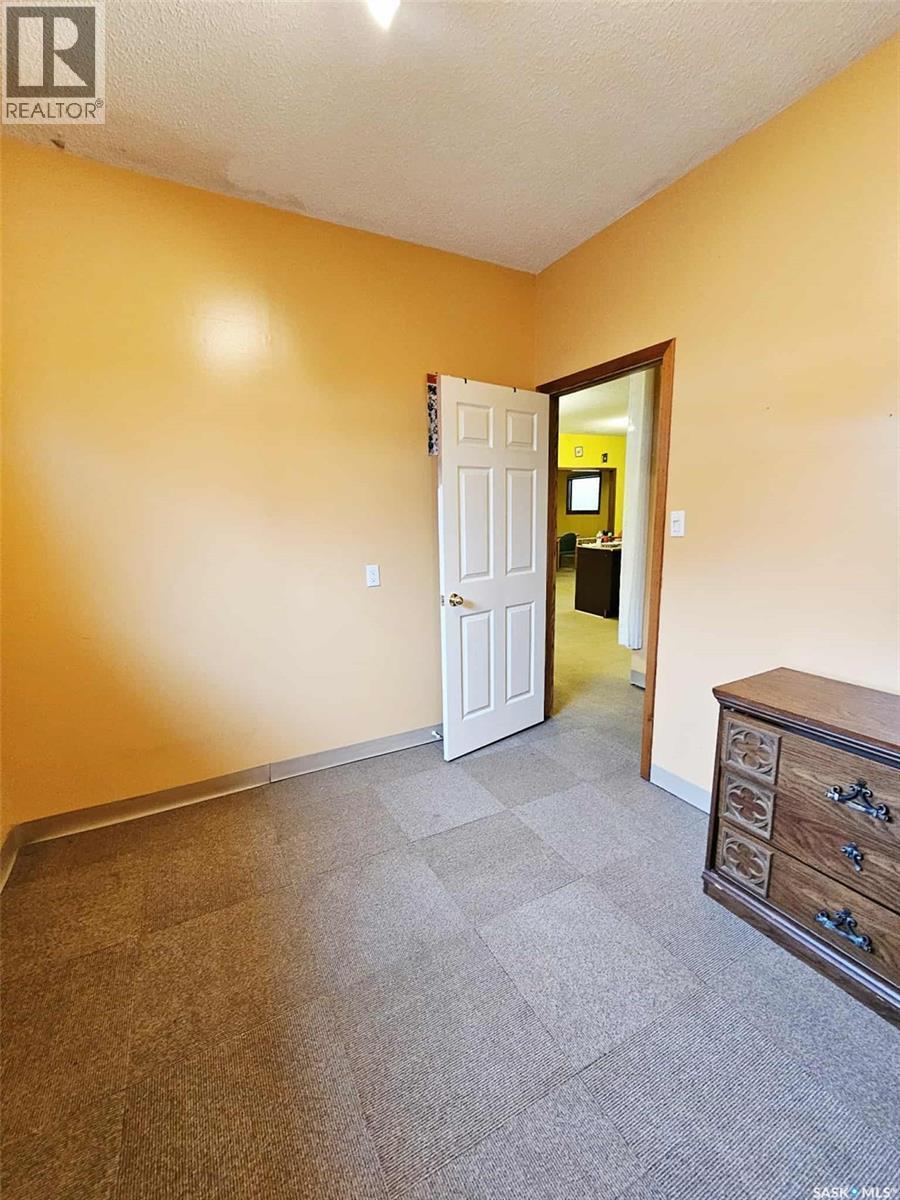 514 Main Street, Broadview, SK