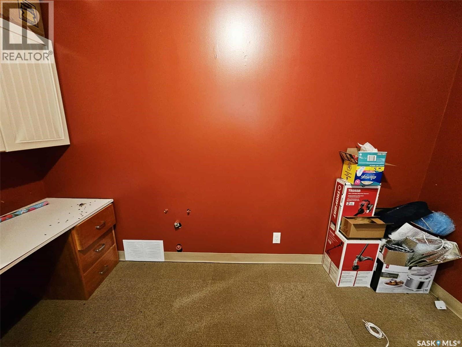 514 Main Street, Broadview, SK