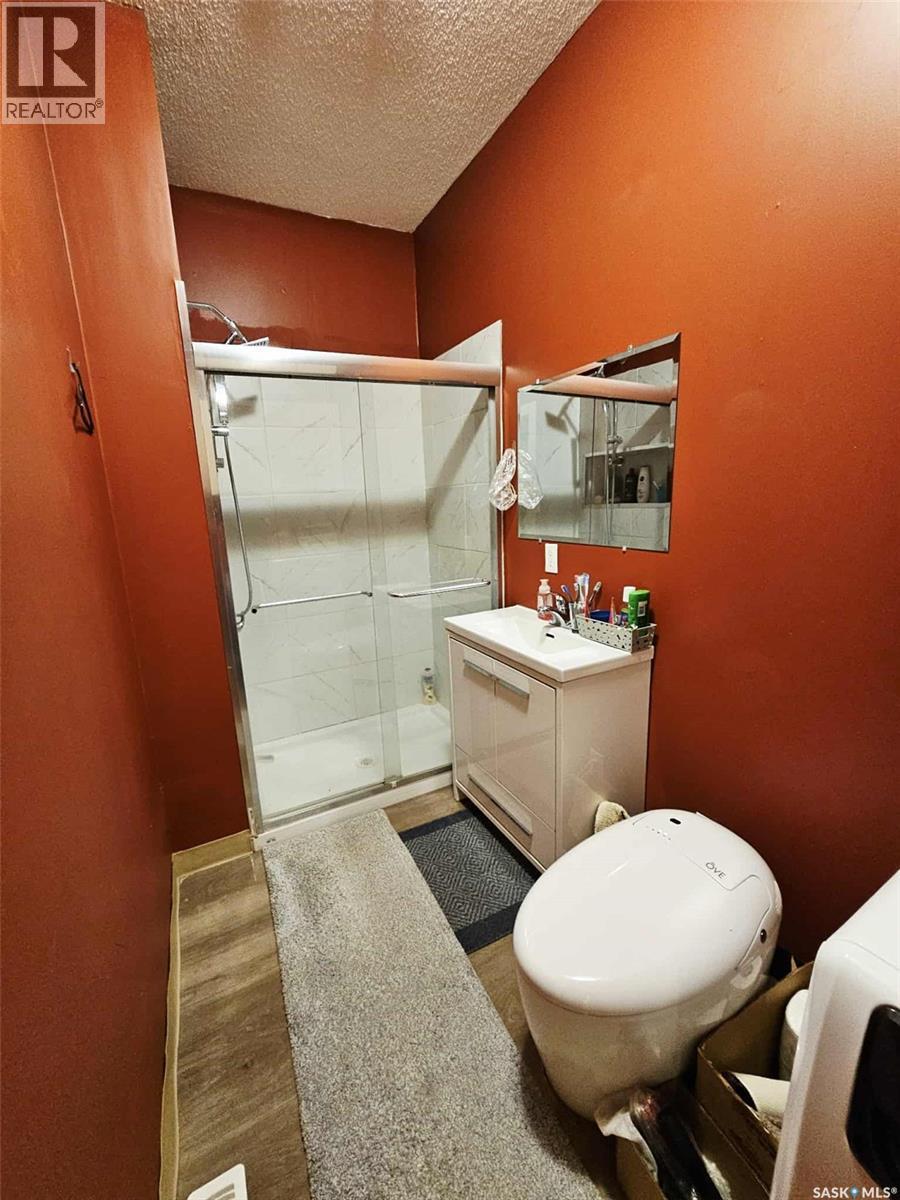 514 Main Street, Broadview, SK