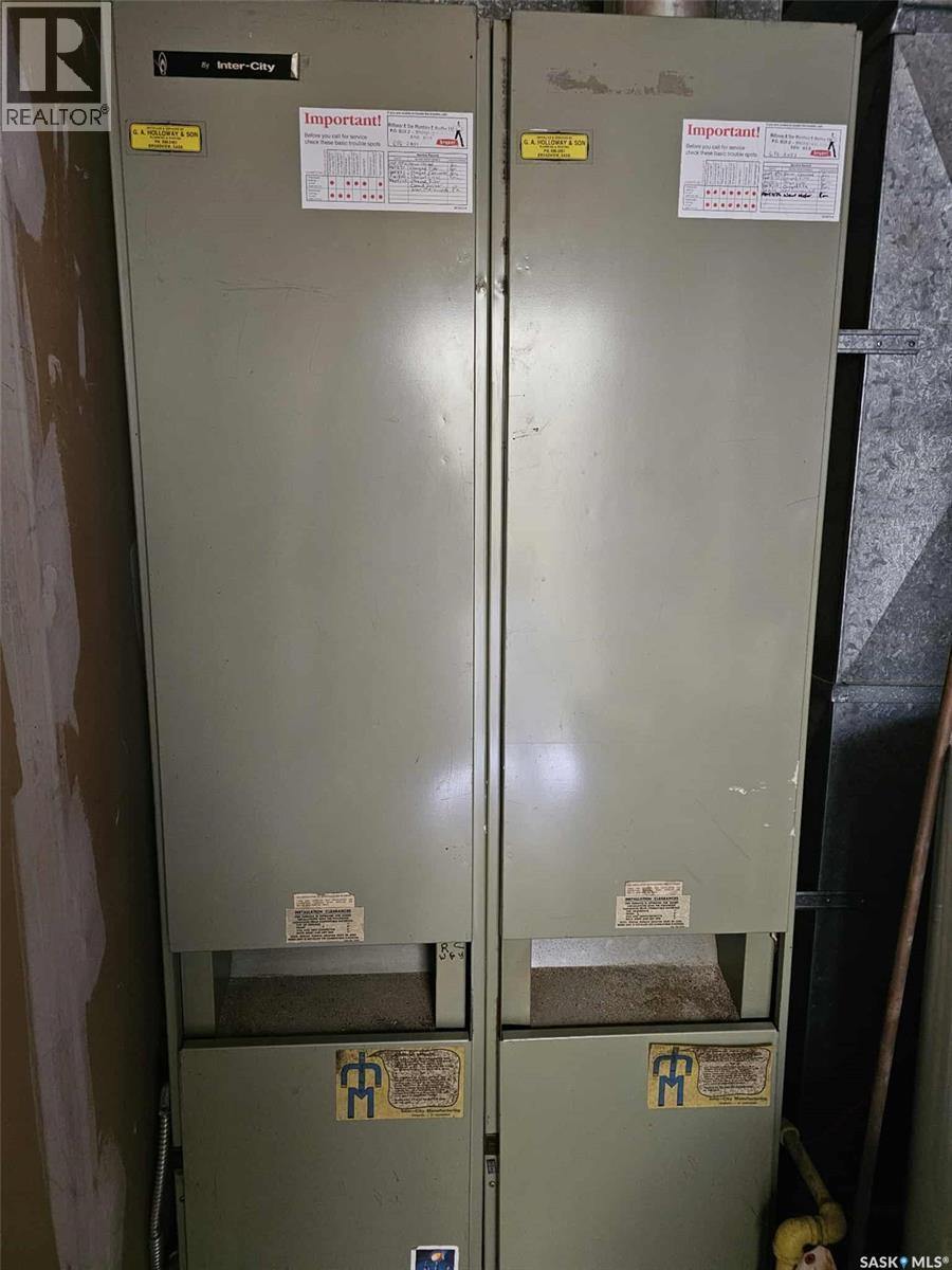 514 Main Street, Broadview, SK