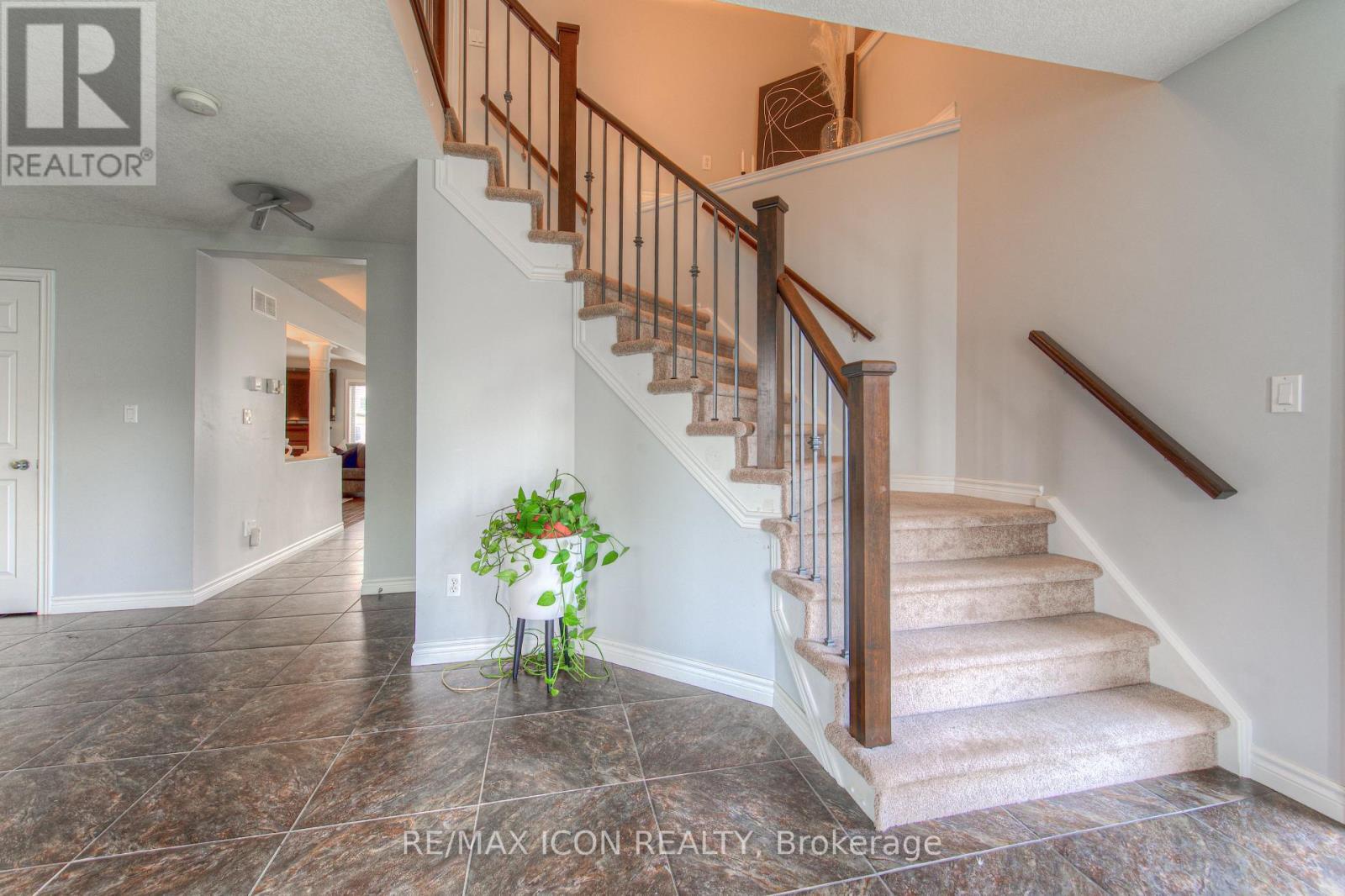 139 Pebblecreek Drive, Kitchener, ON - Indoor Photo Showing Other Room