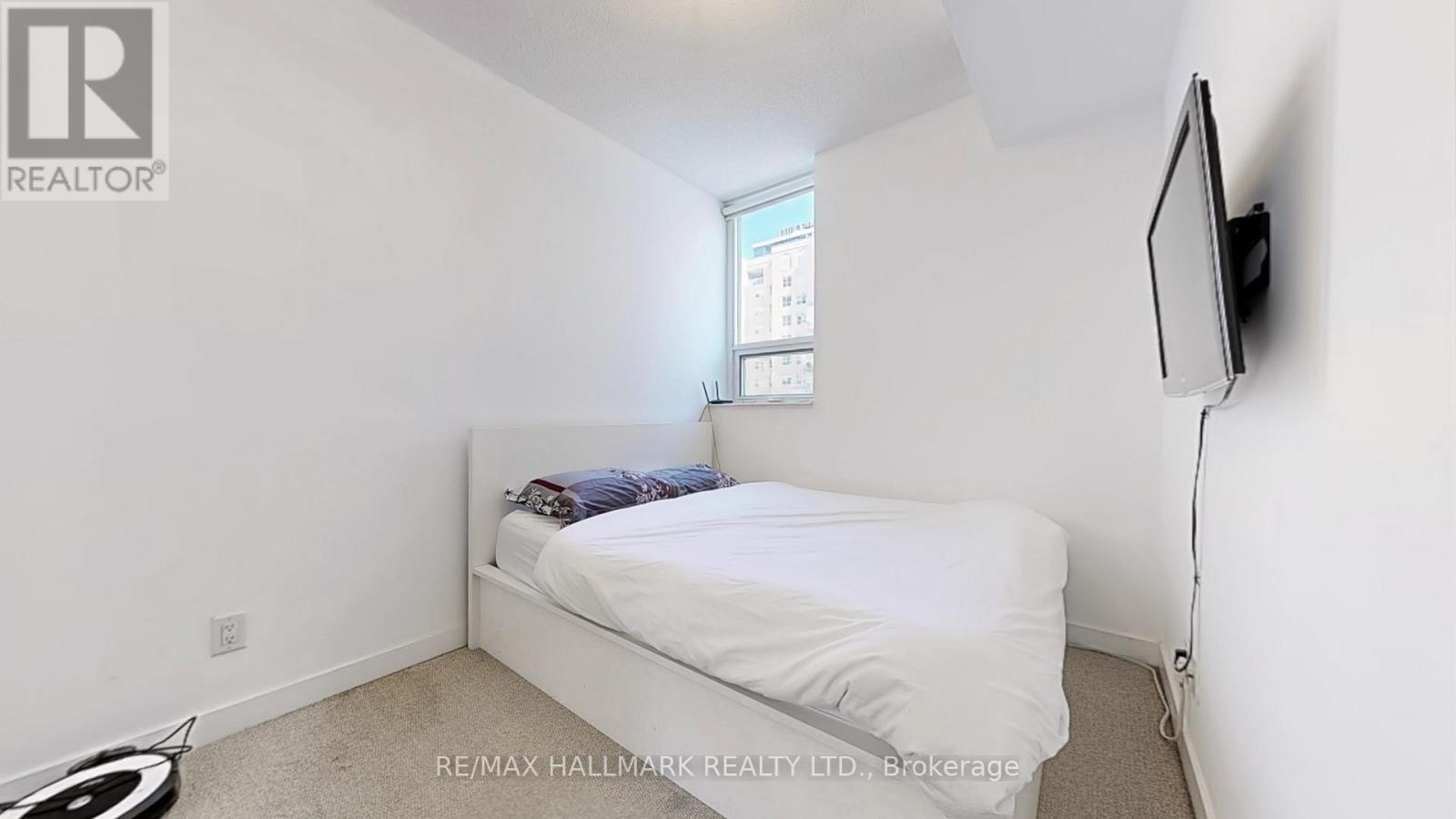 605 - 320 Richmond Street E, Toronto, ON - Indoor Photo Showing Bedroom