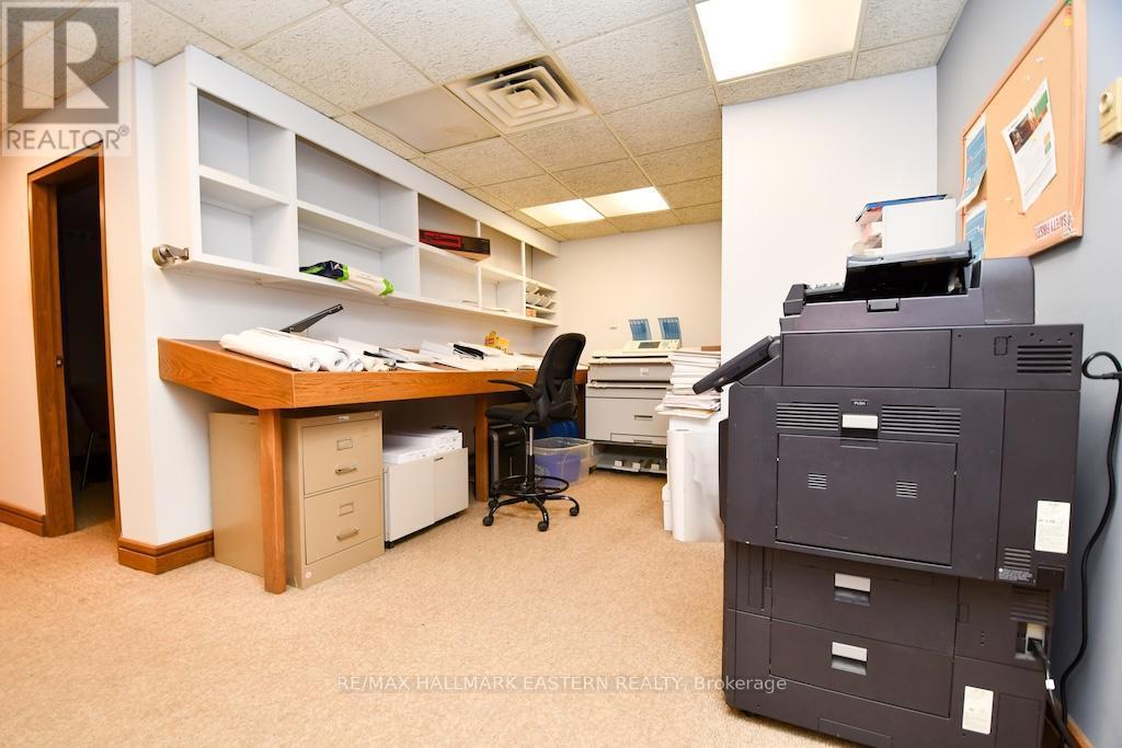 Copy Room - 1970 Brown Line, Cavan Monaghan (Cavan-Monaghan), ON