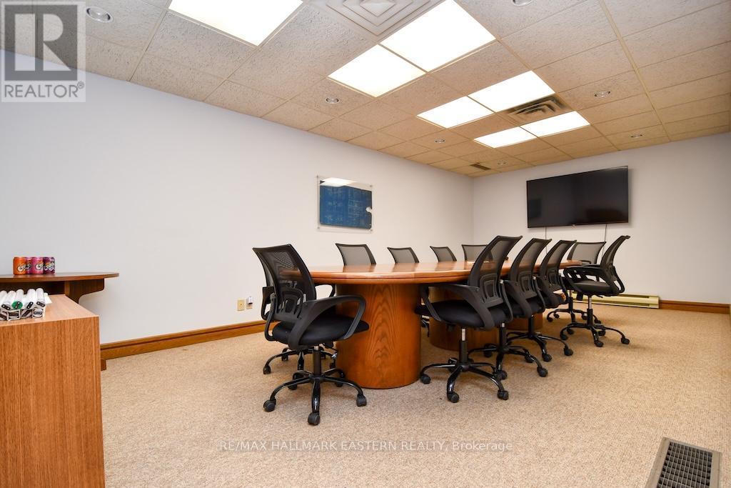 Board Room - 1970 Brown Line, Cavan Monaghan (Cavan-Monaghan), ON