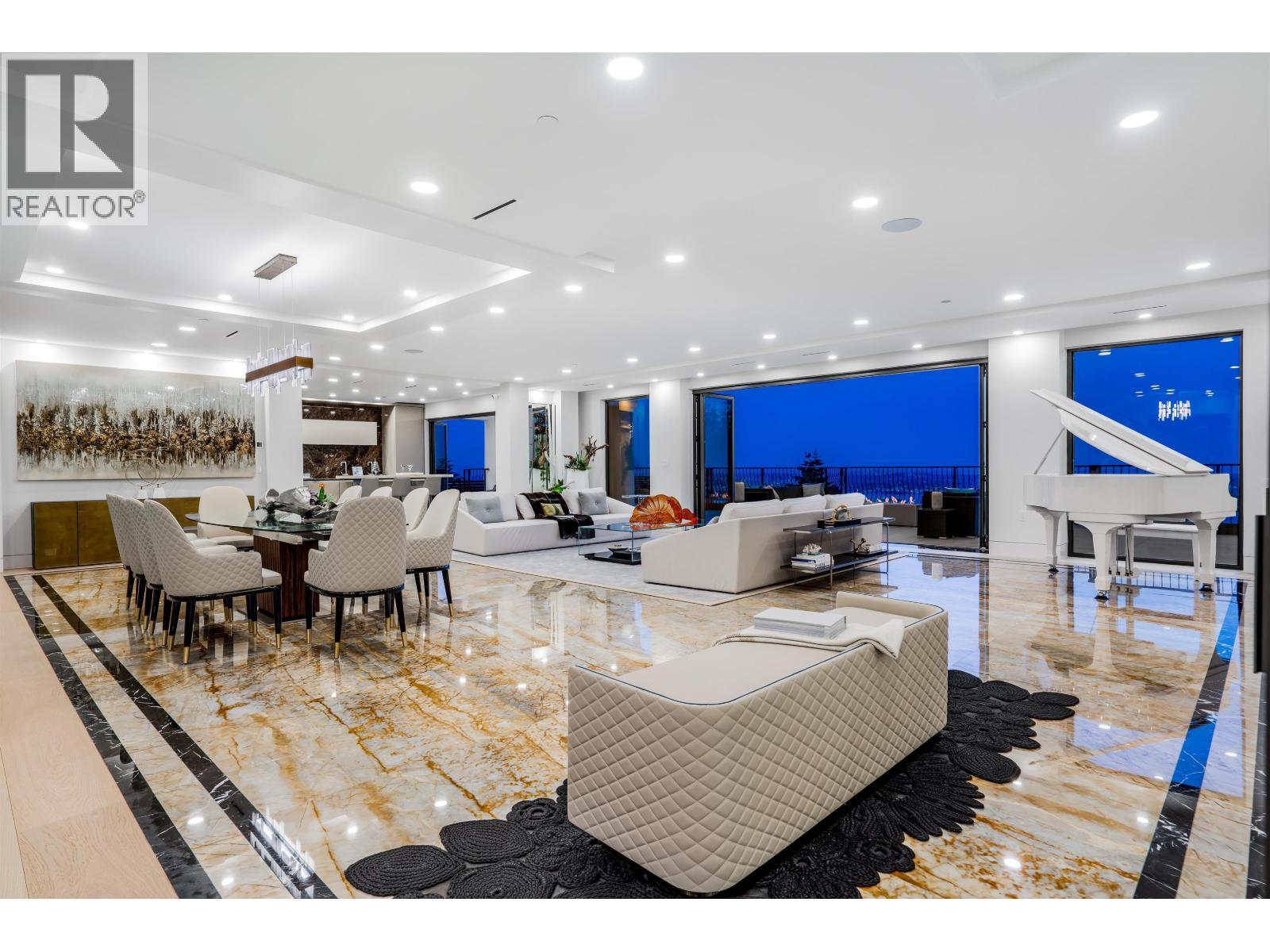 1123 Crestline Road, West Vancouver, BC - Indoor