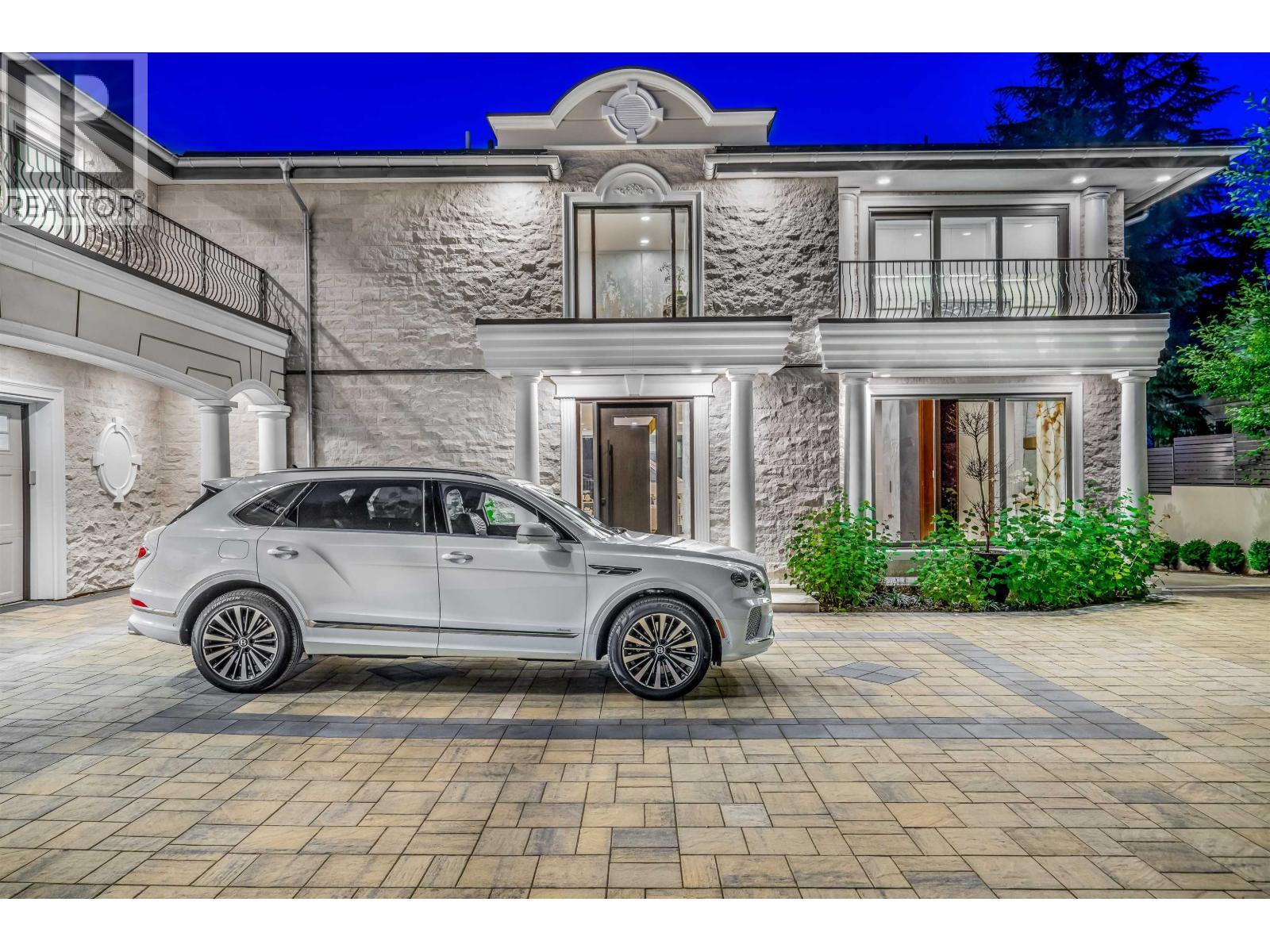 1123 Crestline Road, West Vancouver, BC - Outdoor