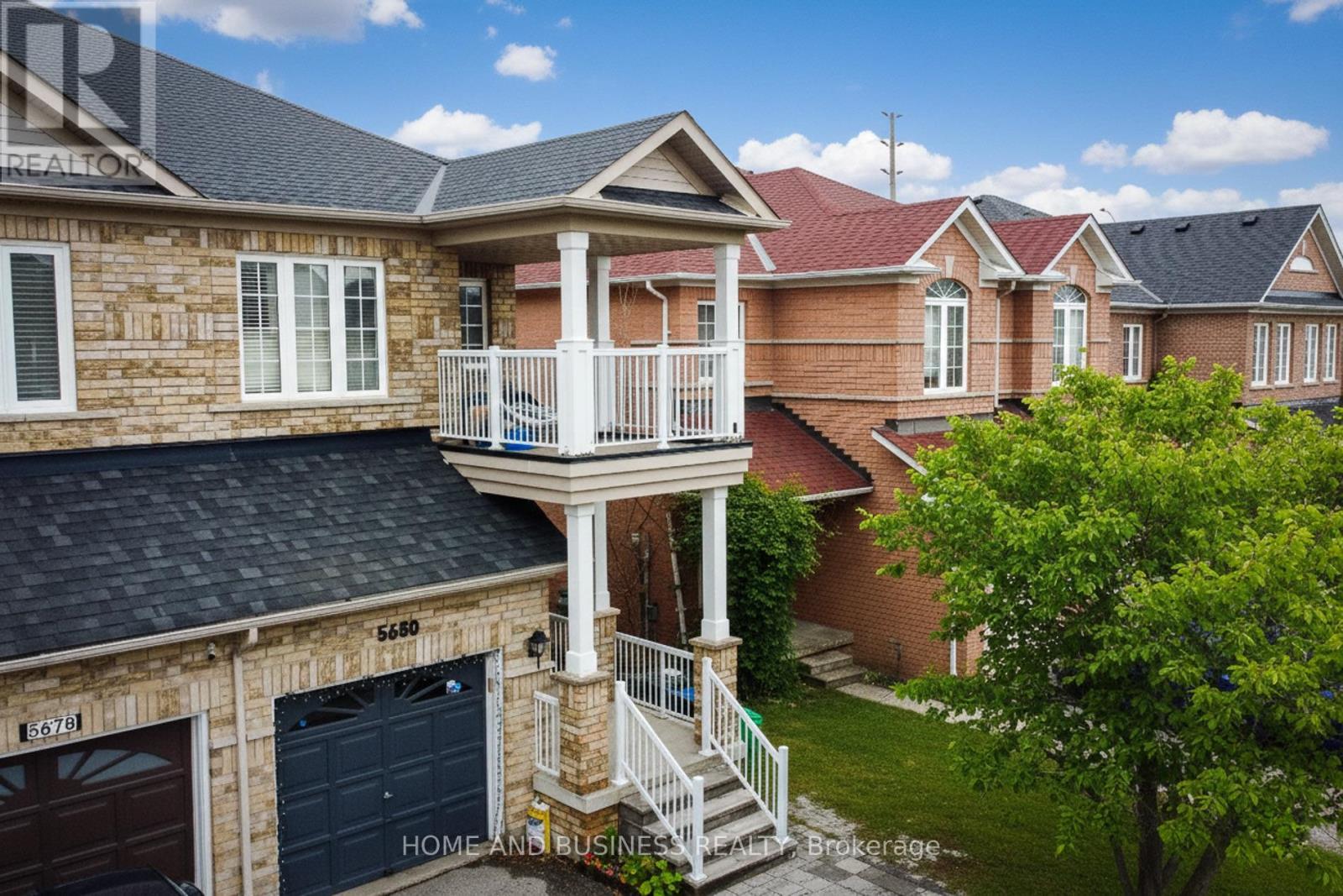 5680 Longboat Avenue, Mississauga, ON - Outdoor With Facade