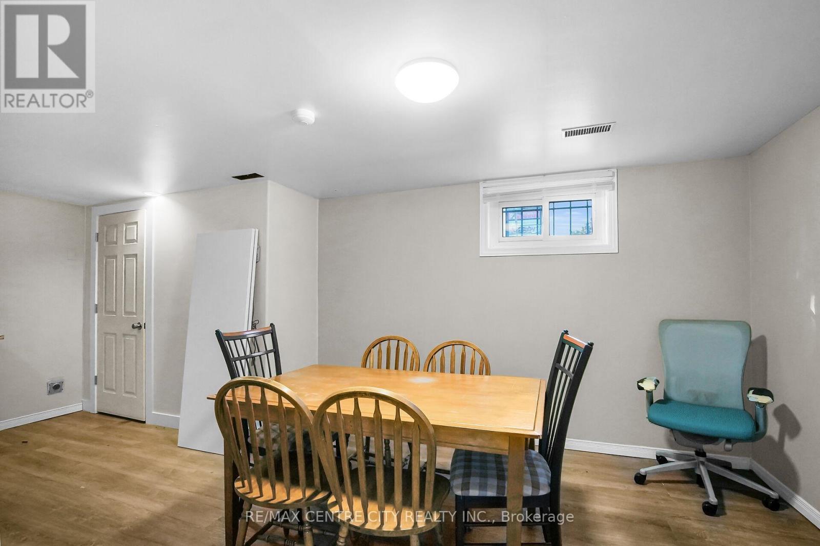 302 Wellington Road, London South (South H), ON