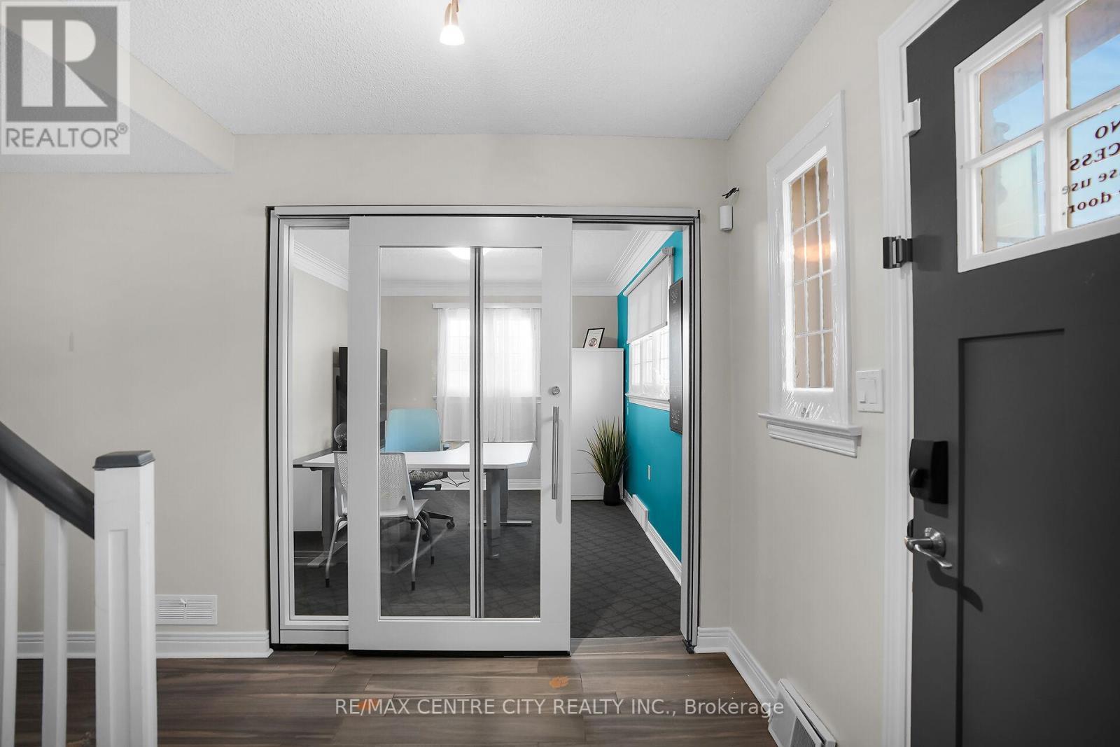 302 Wellington Road, London South (South H), ON