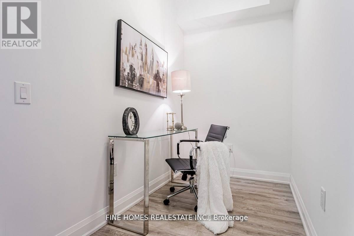 514 - 2800 Keele Street, Toronto, ON - Indoor Photo Showing Other Room