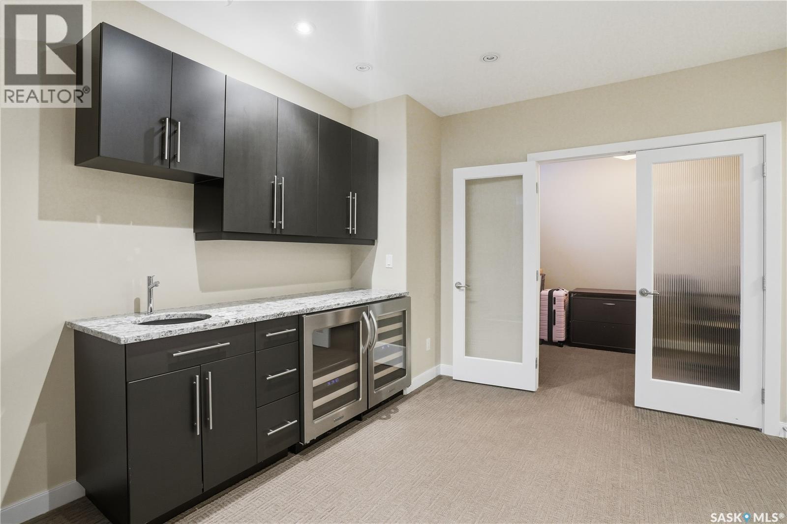 215 Beechwood Crescent, Saskatoon, SK - Indoor