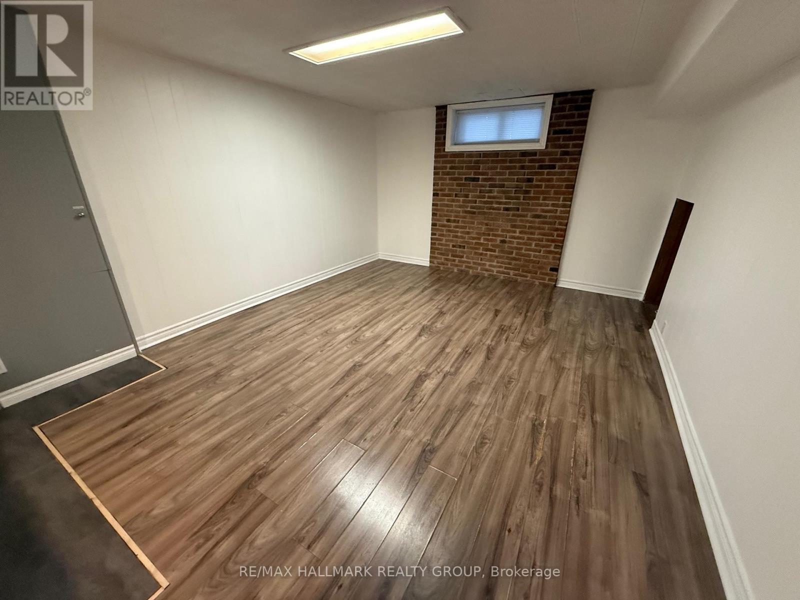 2197 Urbandale Drive, Ottawa, ON - Indoor