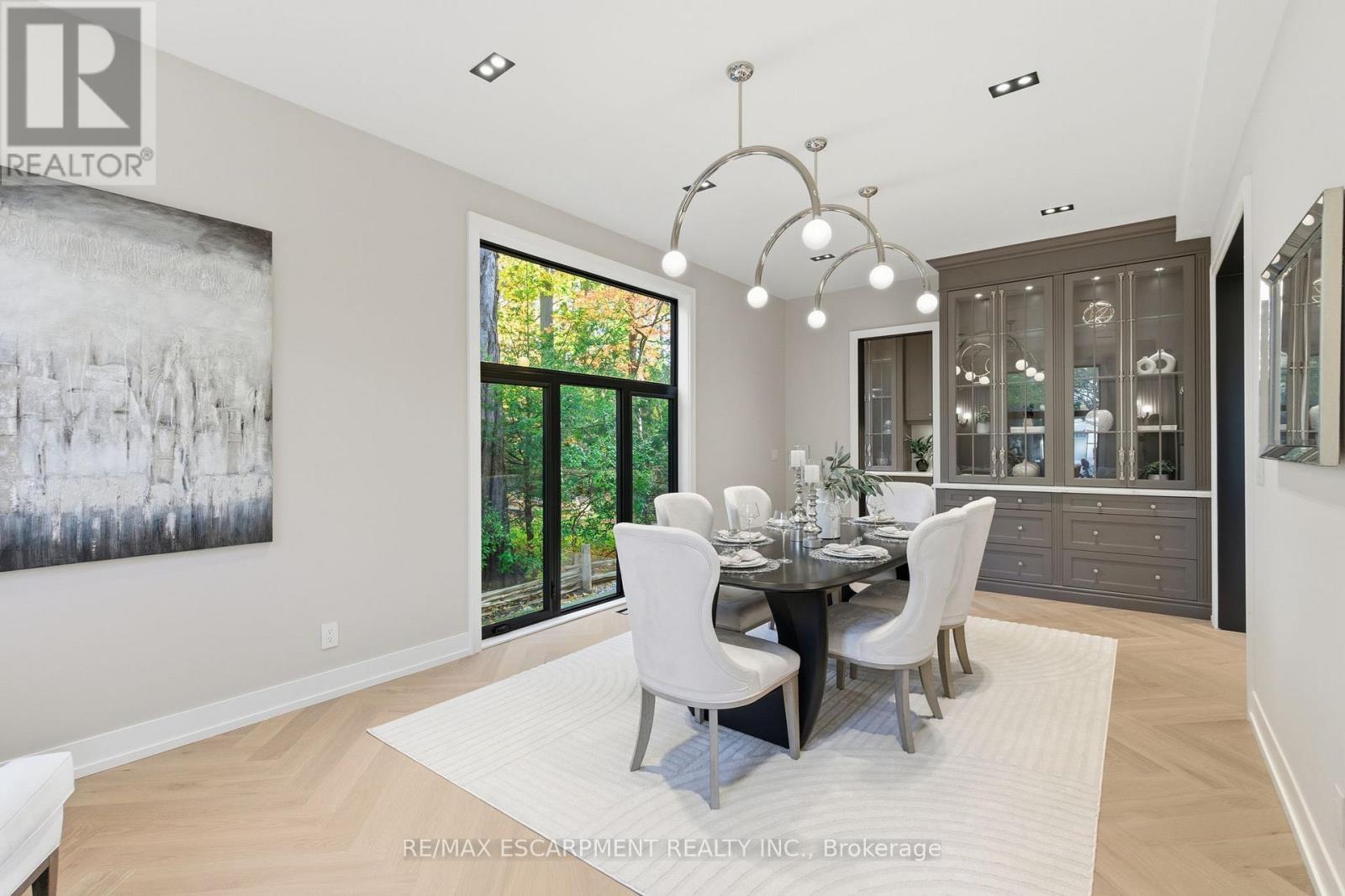 1380 Birchwood Heights Drive, Mississauga, ON - Indoor Photo Showing Dining Room