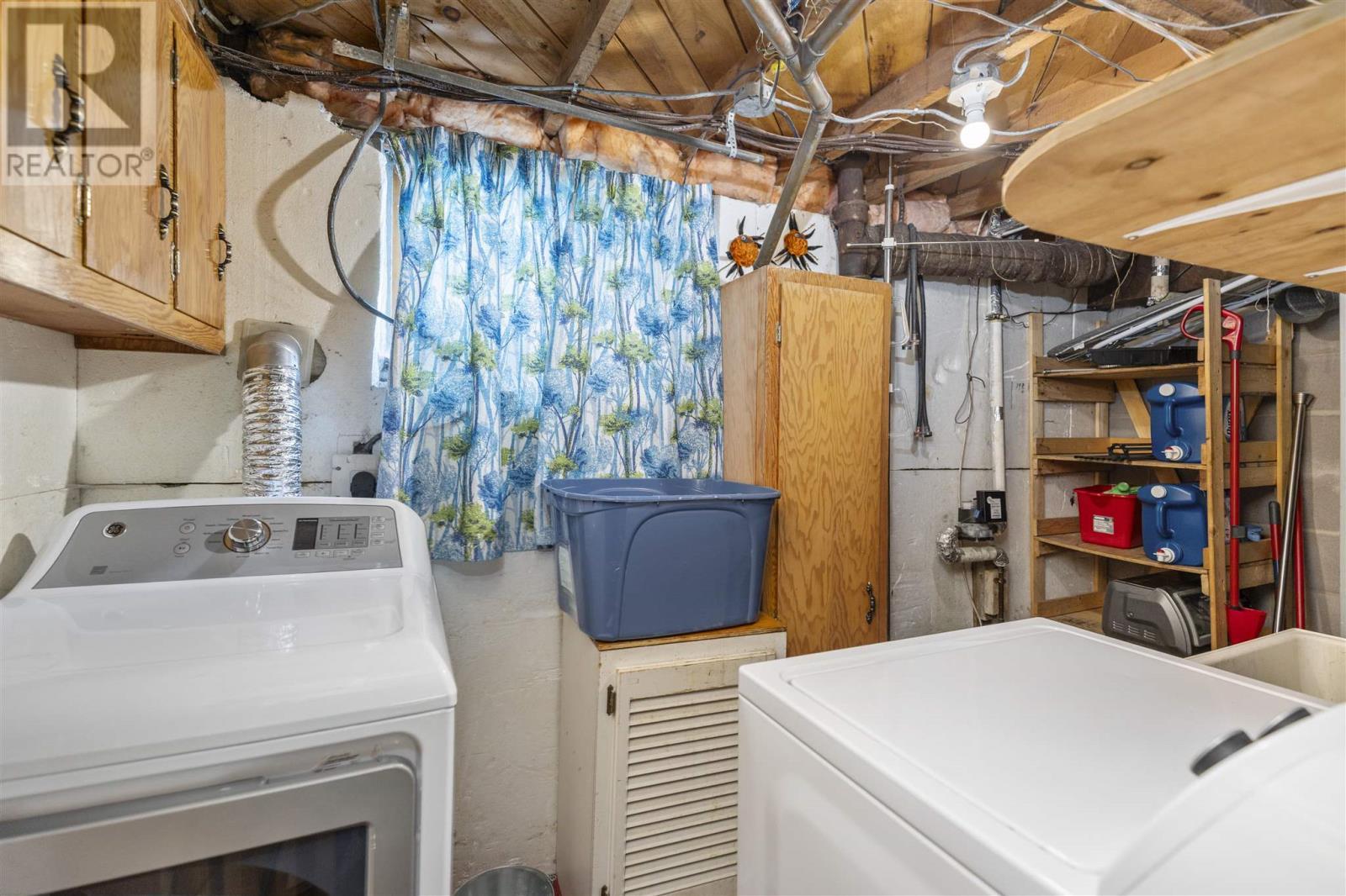 409 Third Ave, Sault Ste. Marie, ON - Indoor Photo Showing Laundry Room