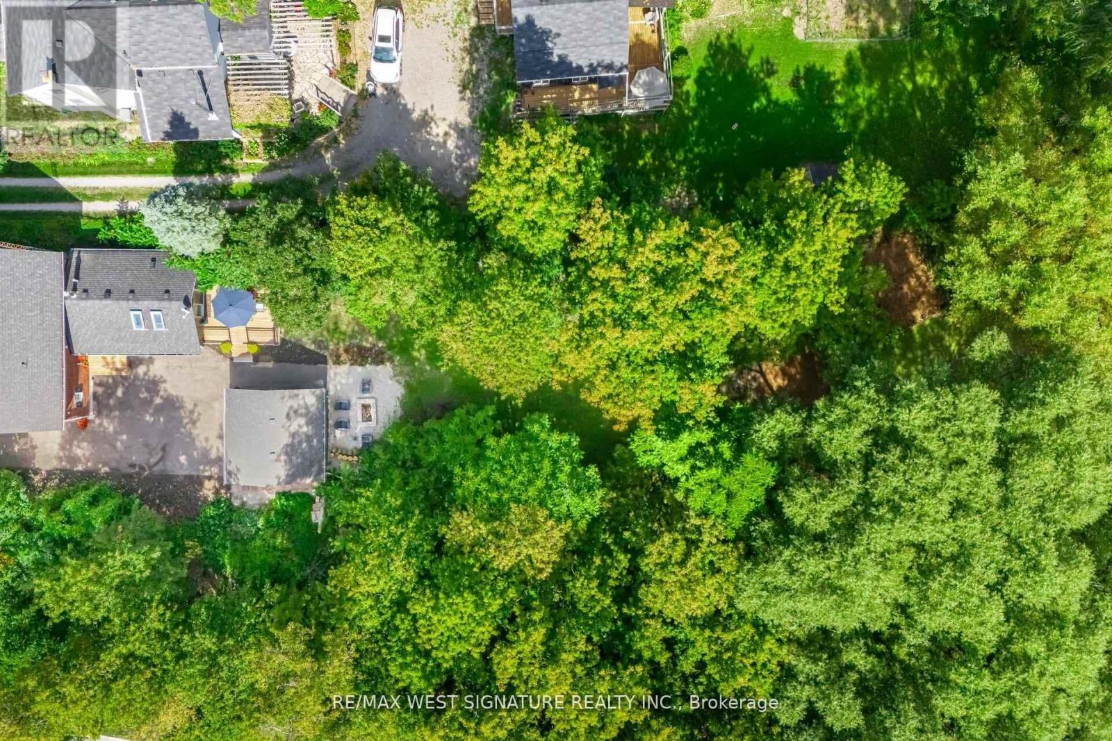 368 Main Street, King, ON - Outdoor