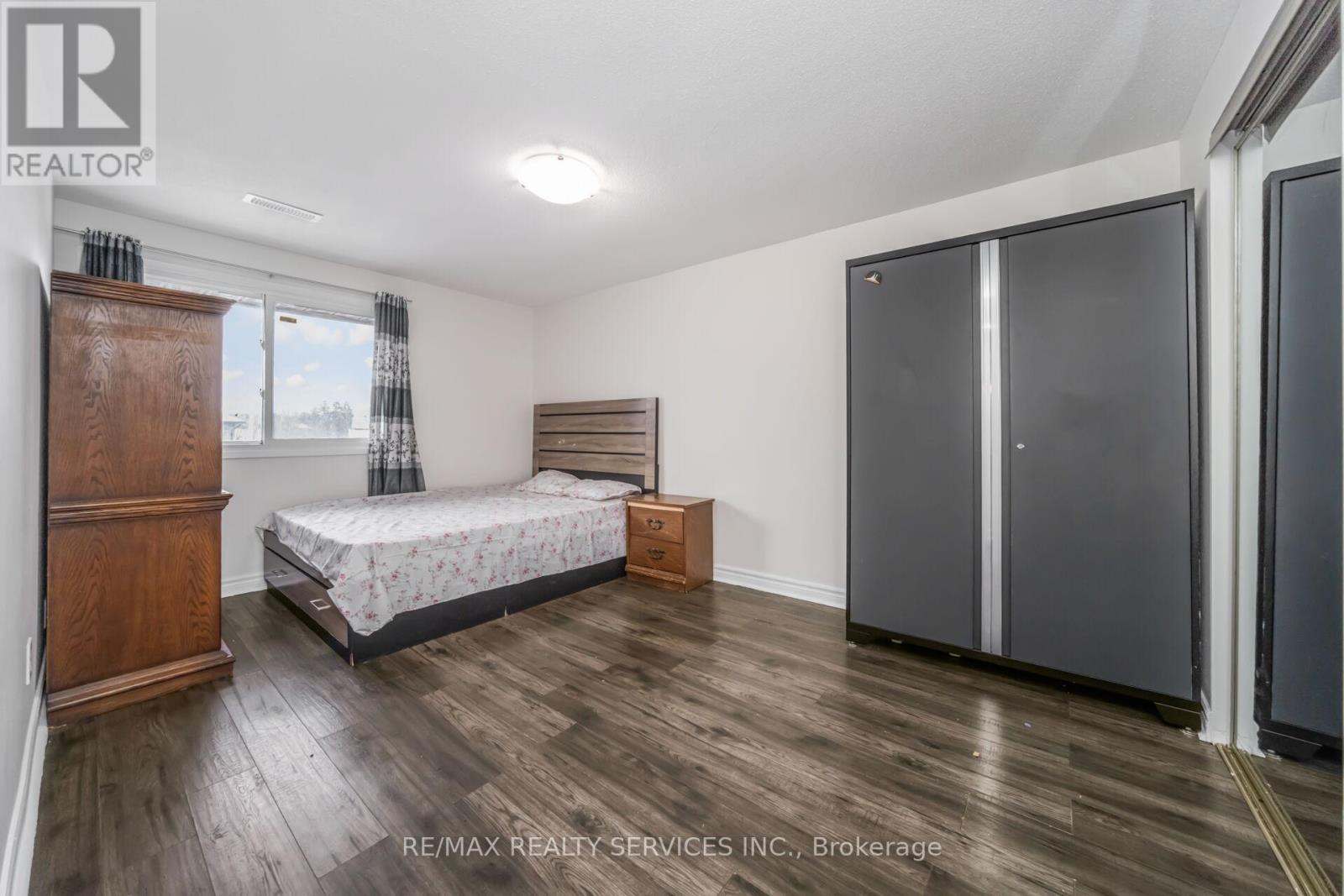 11 Juliette Square, Brampton, ON - Indoor Photo Showing Bedroom