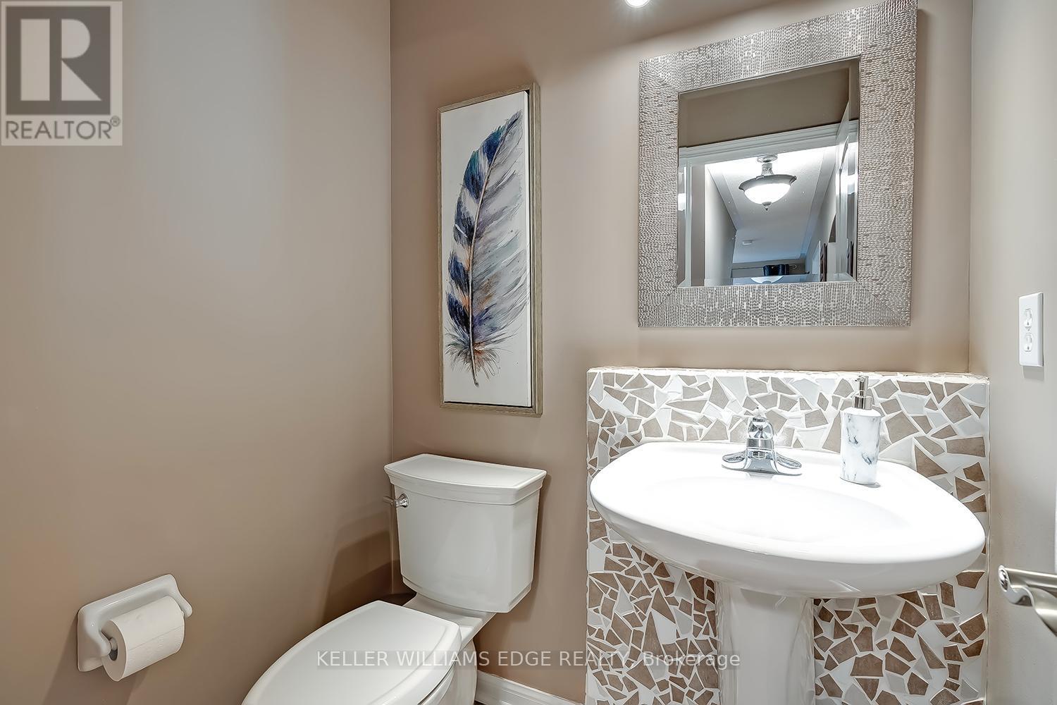5586 Churchill Meadows Boulevard, Mississauga, ON - Indoor Photo Showing Bathroom