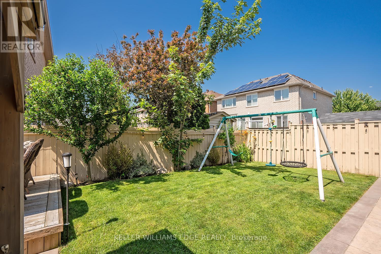 5586 Churchill Meadows Boulevard, Mississauga, ON - Outdoor