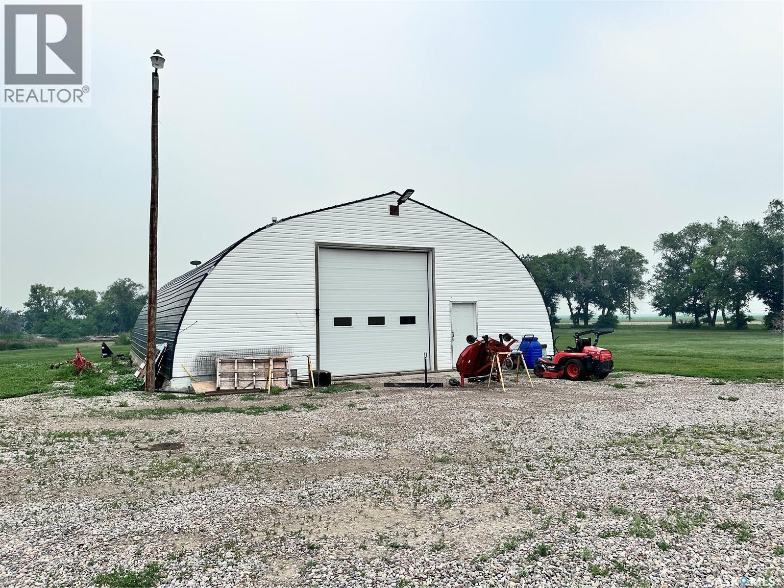Hussey Acreage, Marriott Rm No. 317, SK - Outdoor