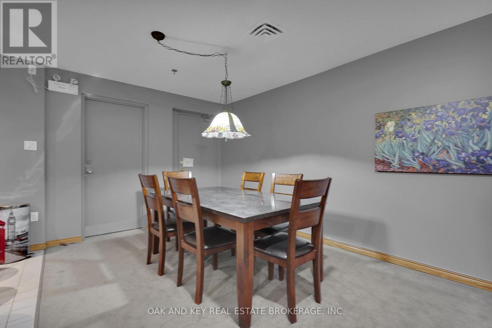 1404 - 500 Talbot Street, London East (East F), ON - Indoor Photo Showing Dining Room