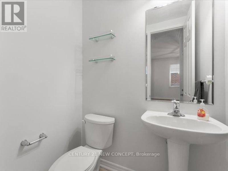 85 Ludolph Street, Kitchener, ON - Indoor Photo Showing Bathroom