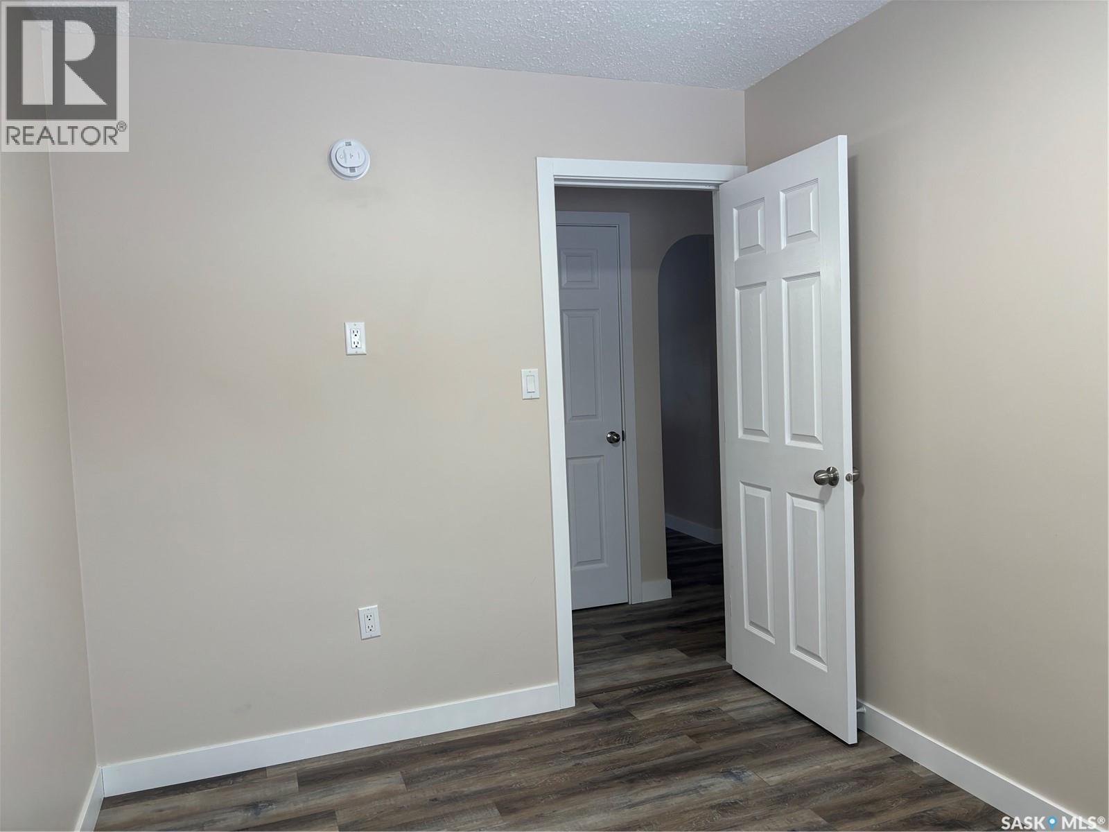 353 25Th Street W, Prince Albert, SK - Indoor Photo Showing Other Room