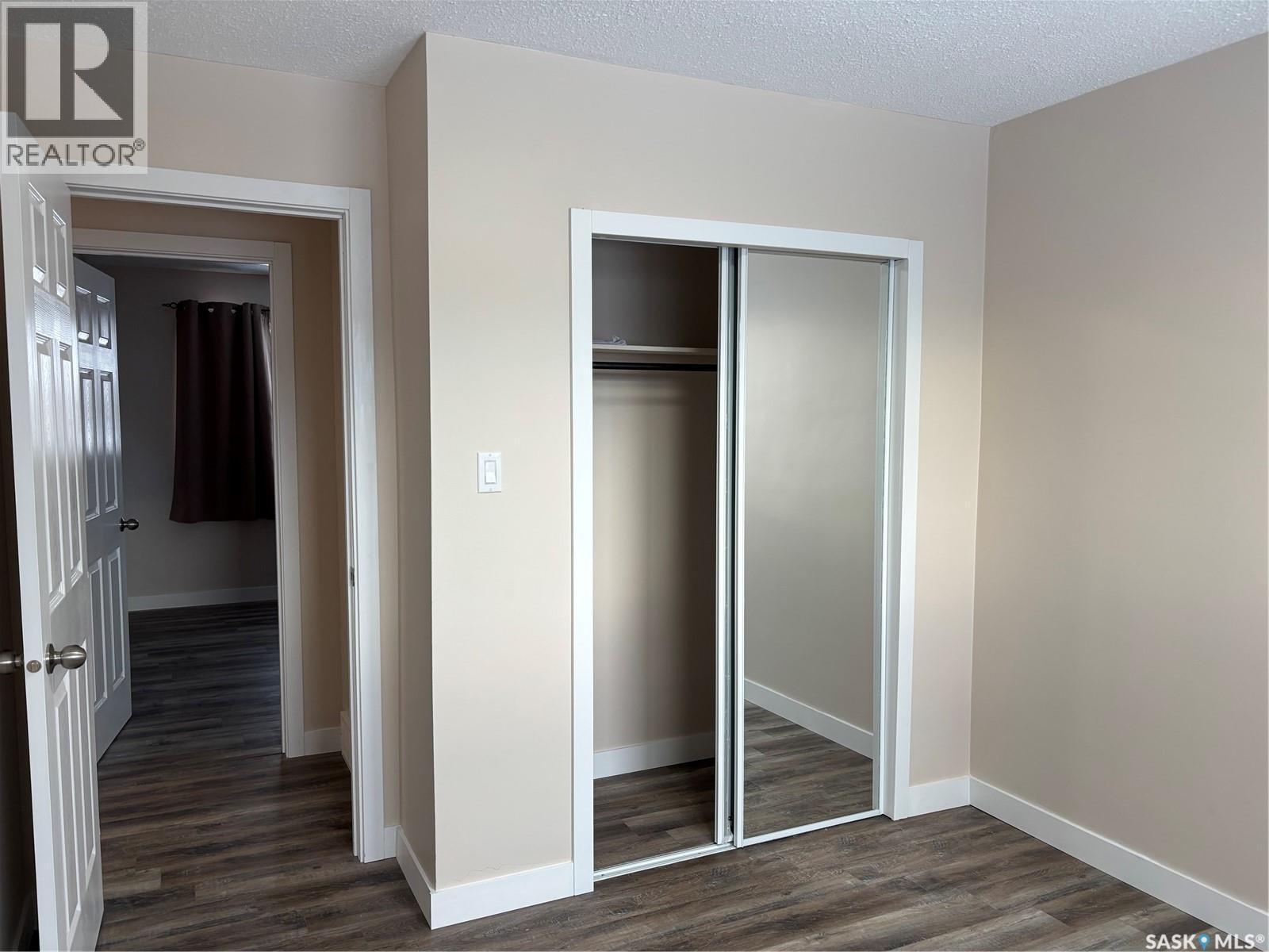 353 25Th Street W, Prince Albert, SK - Indoor Photo Showing Other Room