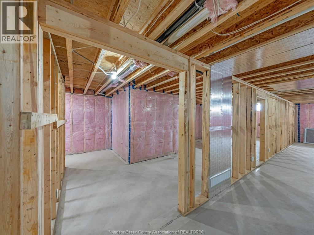 1944 Sannita, Ruthven, ON - Indoor Photo Showing Basement