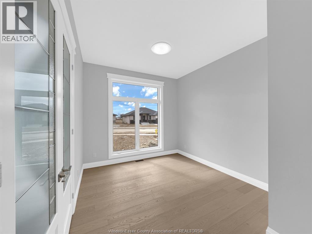 1944 Sannita, Ruthven, ON - Indoor Photo Showing Other Room