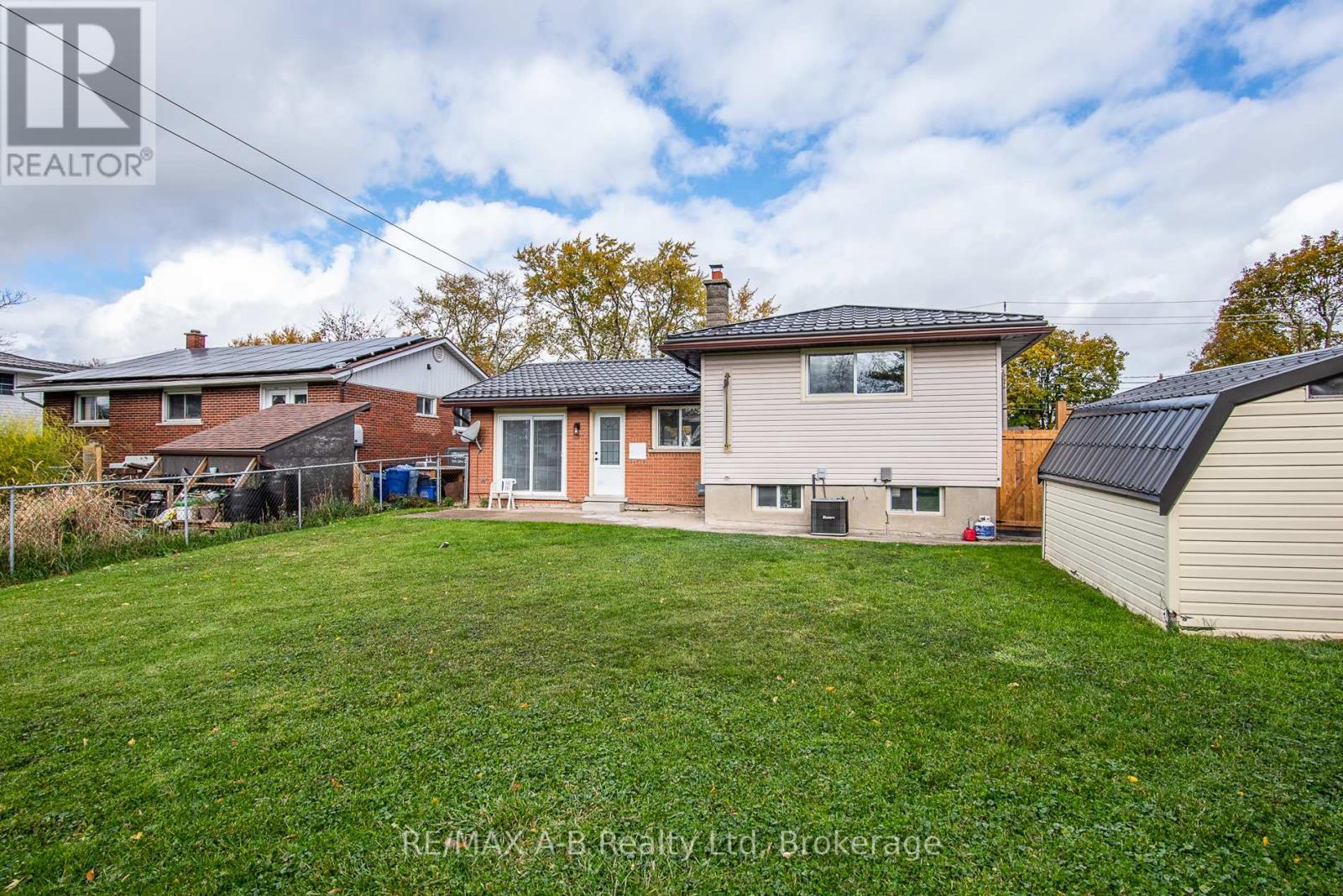 149 Norfolk Street, Stratford, ON - Outdoor