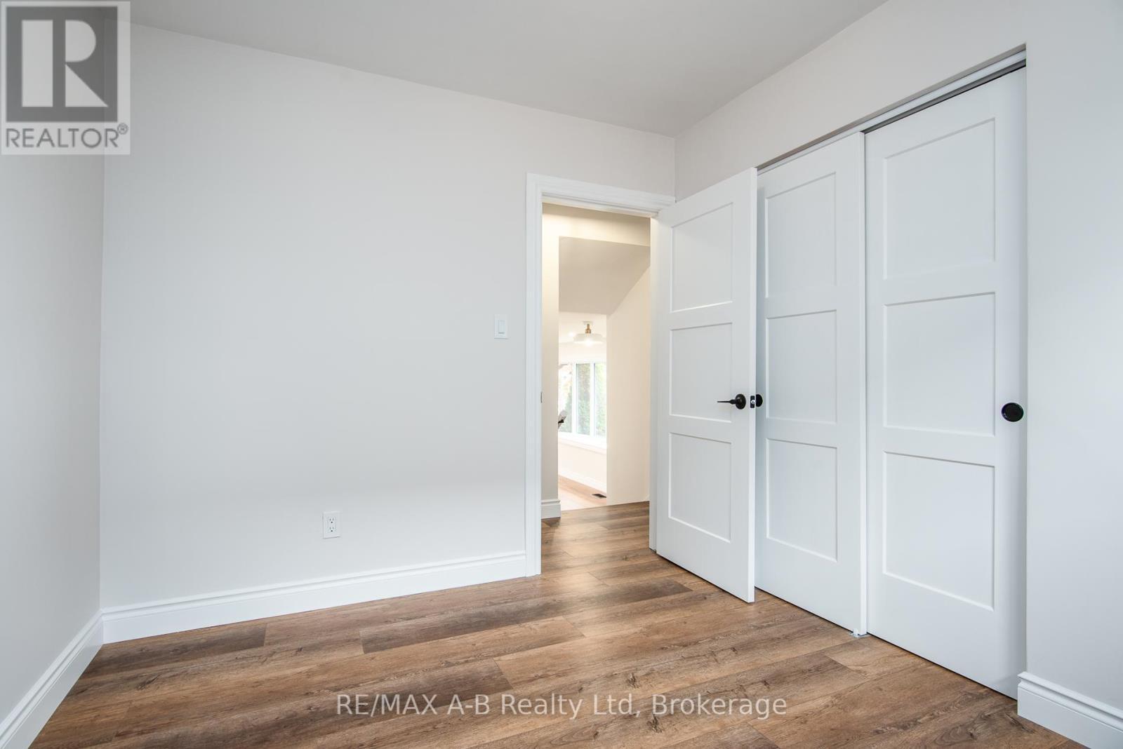 149 Norfolk Street, Stratford, ON - Indoor Photo Showing Other Room