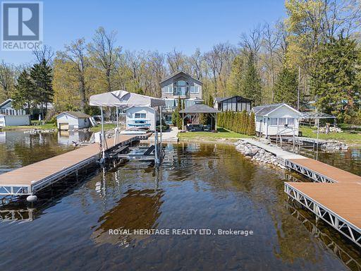 34 Hills Road, Kawartha Lakes (Bobcaygeon), ON - Outdoor With Body Of Water